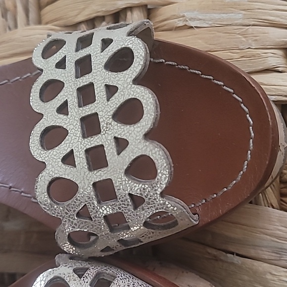 🌻 TORY BURCH NORI CORK WEDGE GOLD METALLIC SANDALS. - Picture 4 of 15